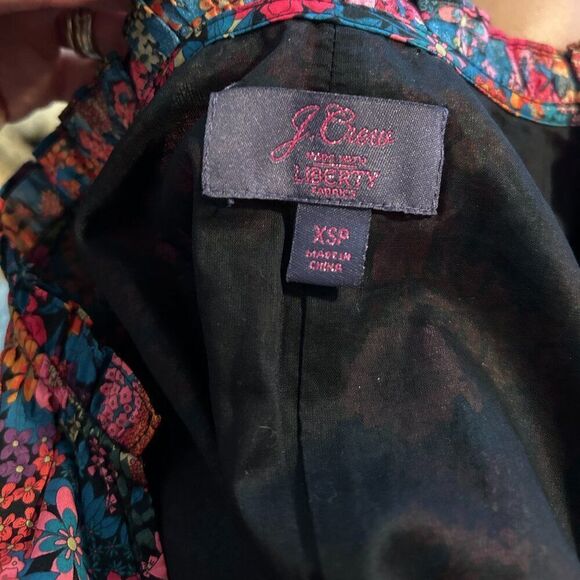 J. Crew Ruffleneck Tiered Popover Dress in Liberty Ciara Print Size XSP - Picture 3 of 3